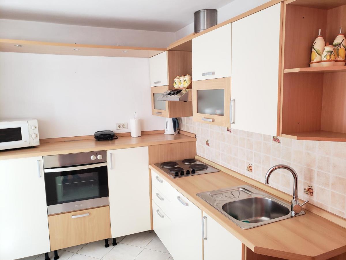Risika Apartmani Екстериор снимка
