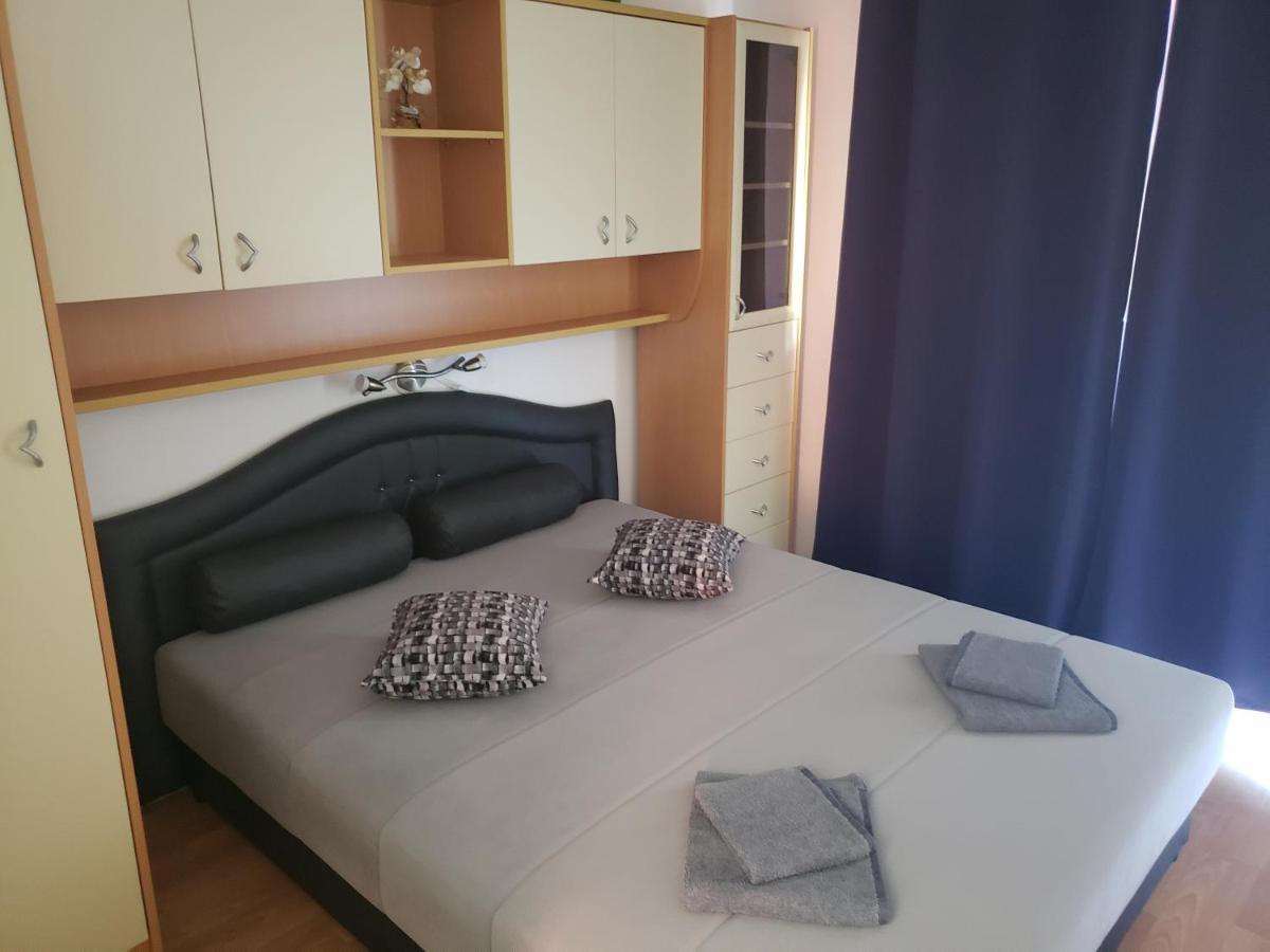 Risika Apartmani Екстериор снимка